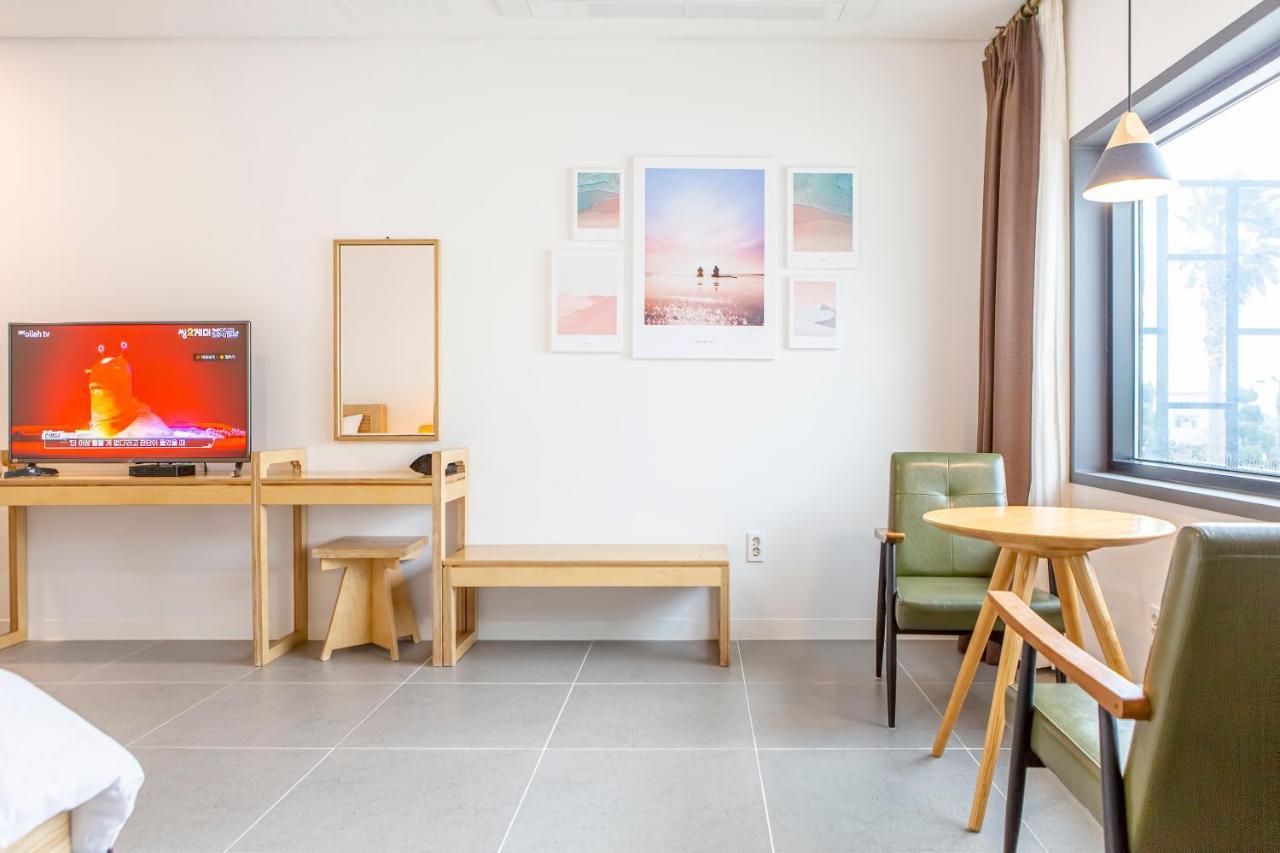 Lunamar Pension Jeju Luaran gambar