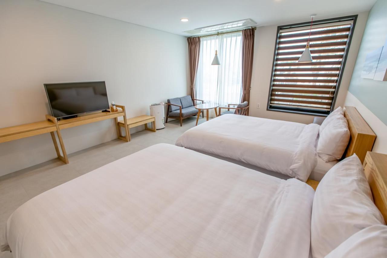 Lunamar Pension Jeju Luaran gambar