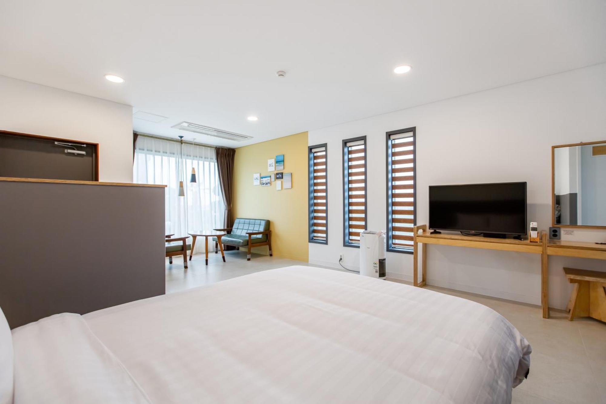 Lunamar Pension Jeju Luaran gambar