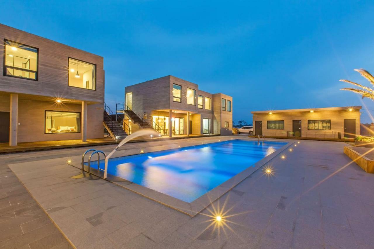Lunamar Pension Jeju Luaran gambar